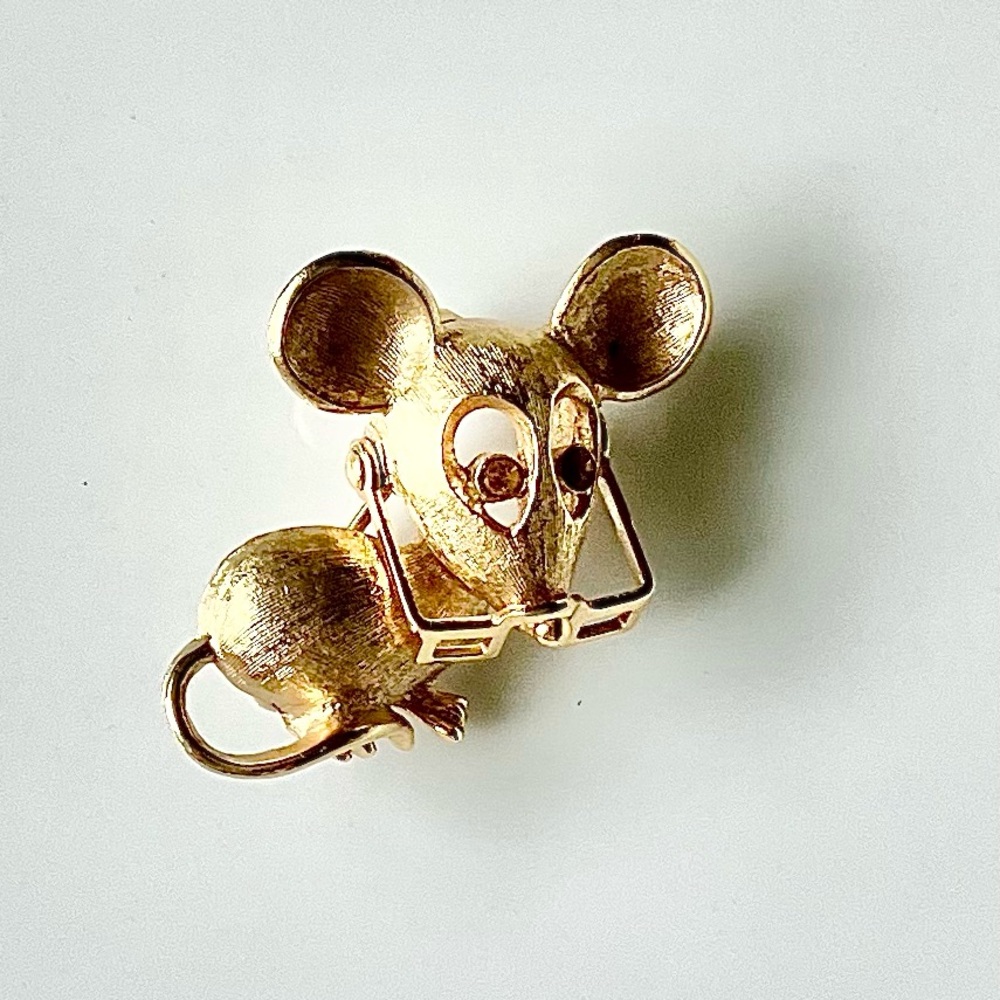 Cute Gold Mouse Pin - Picture 5 of 5